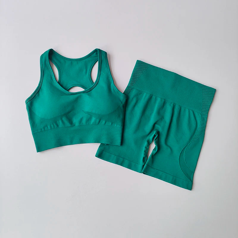 Ärmlösa shorts och bh-set